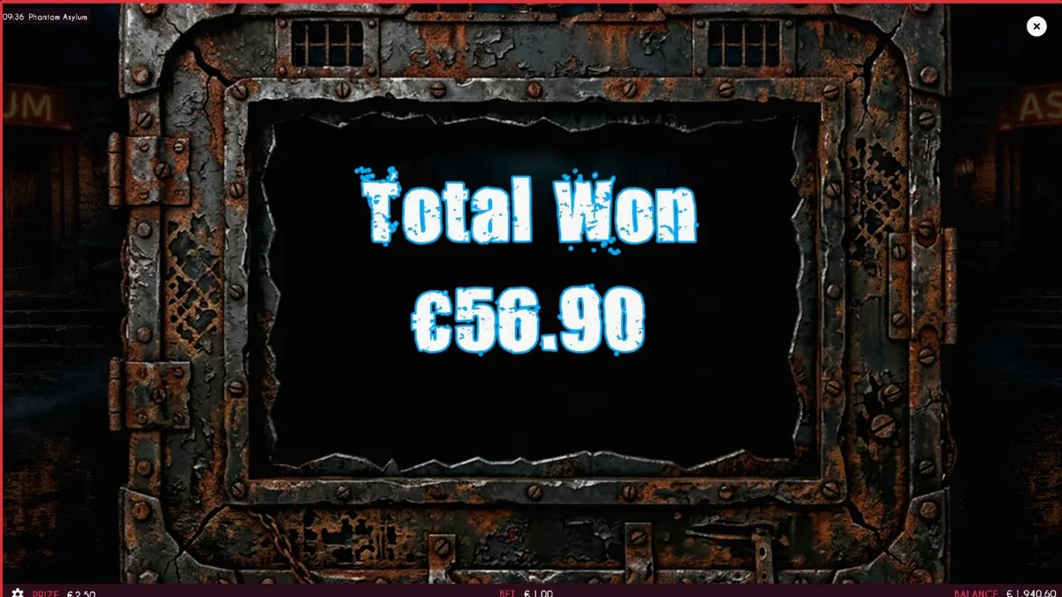 Tampilan visual slot Phantom Asylum dengan tema rumah sakit jiwa yang menyeramkan